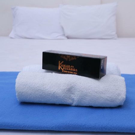 Hotel Kamar Keluarga Tanah Abang à Jakarta Extérieur photo