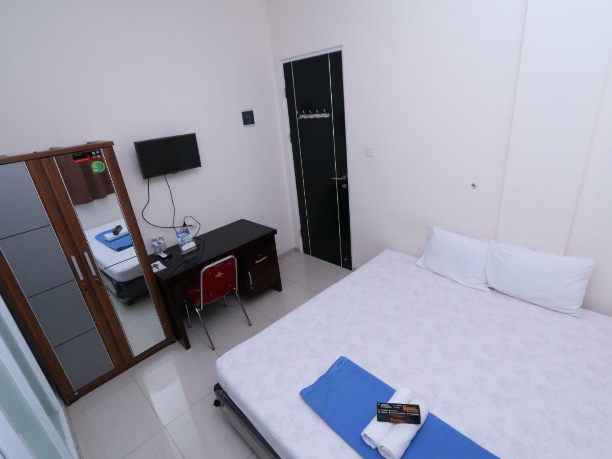 Hotel Kamar Keluarga Tanah Abang à Jakarta Extérieur photo